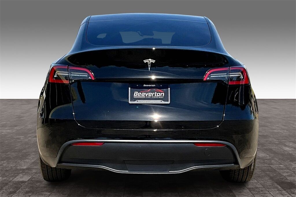2025 Tesla Model Y Long Range OR