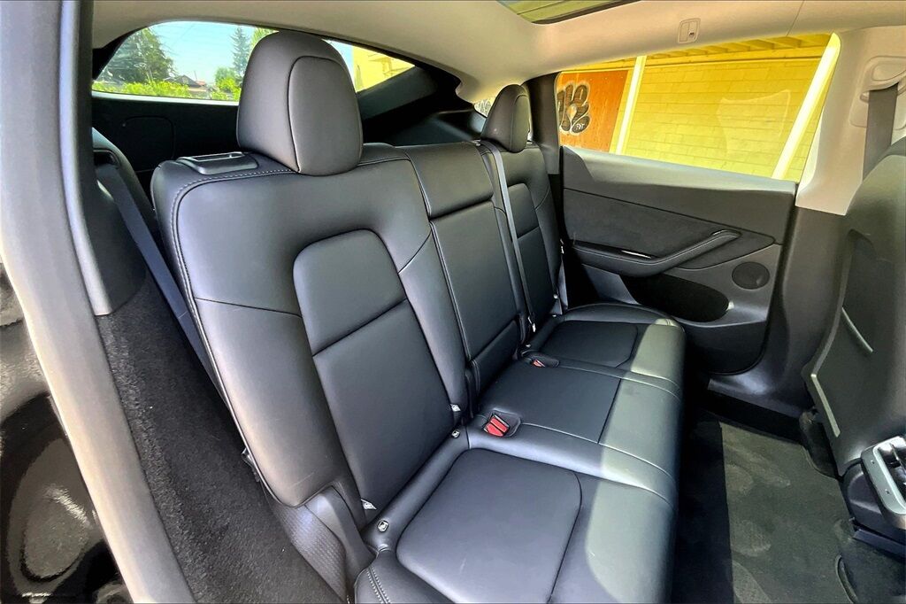 2025 Tesla Model Y Long Range OR