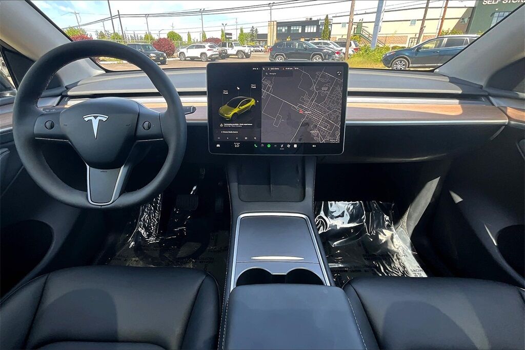 2025 Tesla Model Y Long Range OR