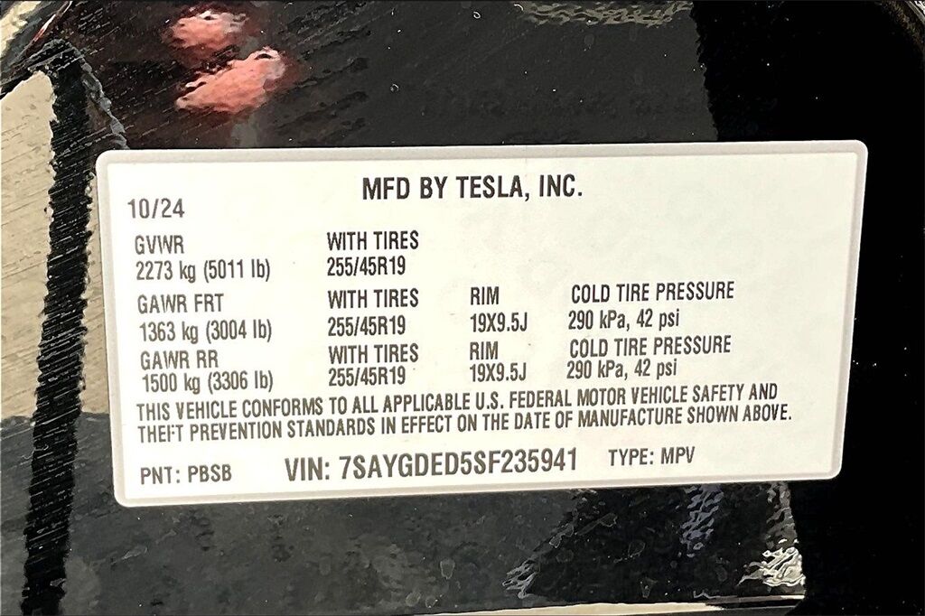 2025 Tesla Model Y Long Range OR