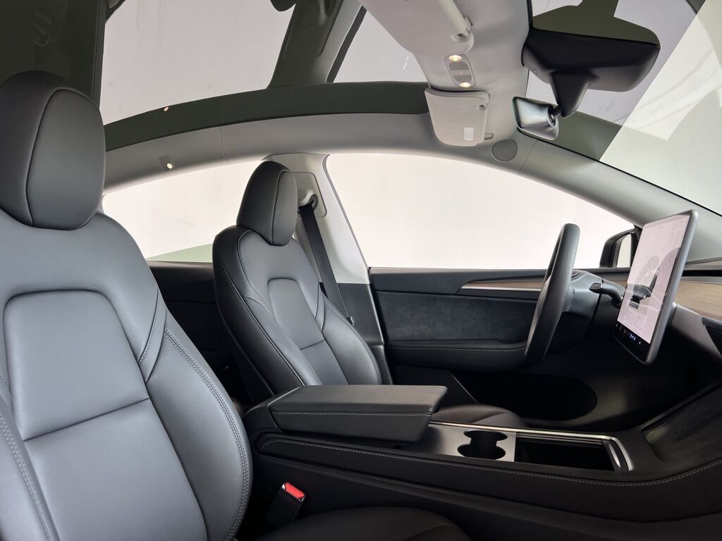 2025 Tesla Model Y Long Range Indianapolis IN