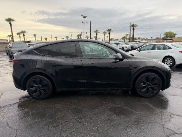2025 Tesla Model Y Long Range