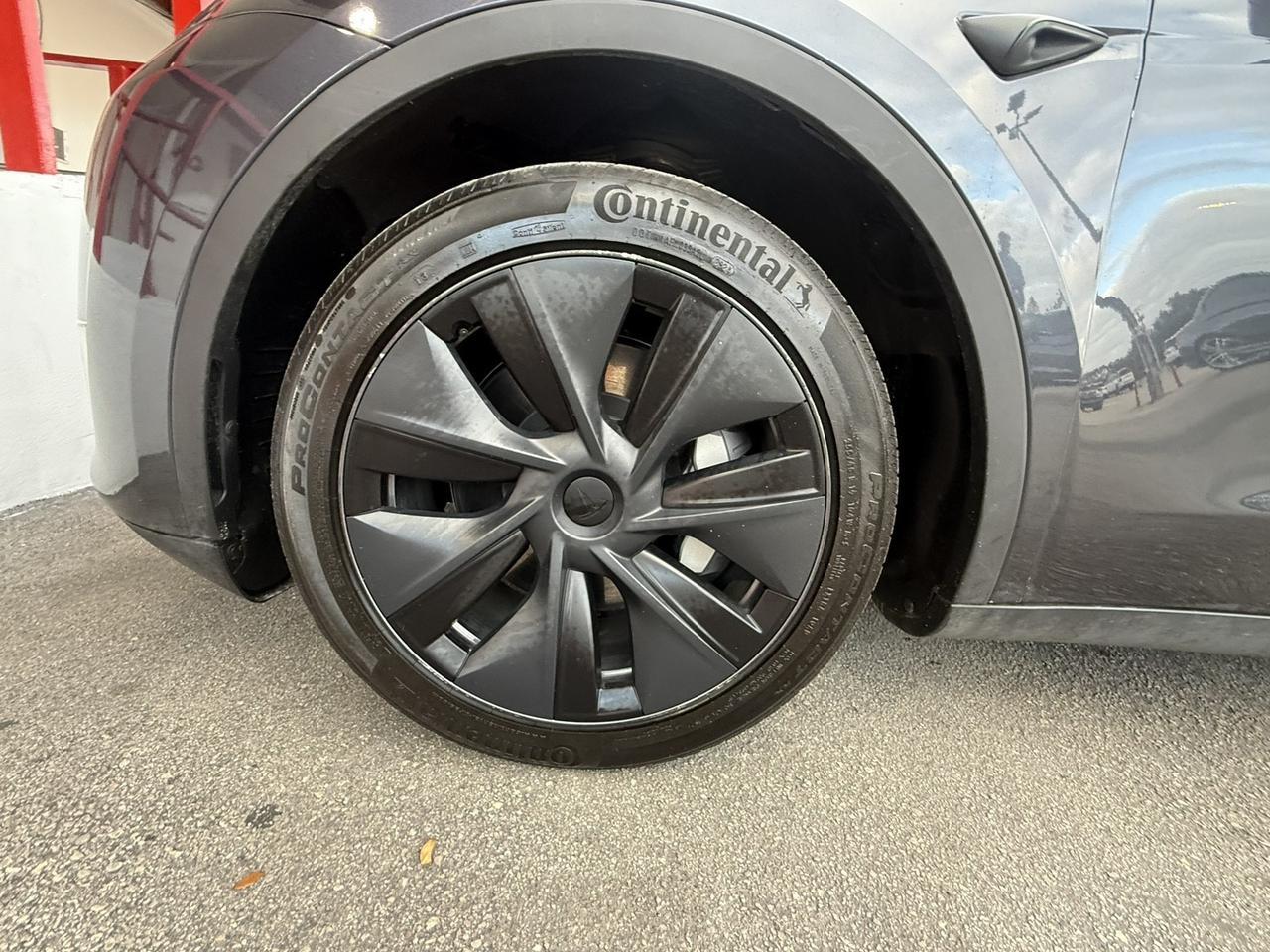 2025 Tesla Model Y Long Range Hollywood FL