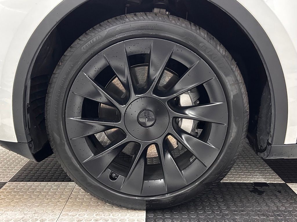 2025 Tesla Model Y Long Range Portland OR