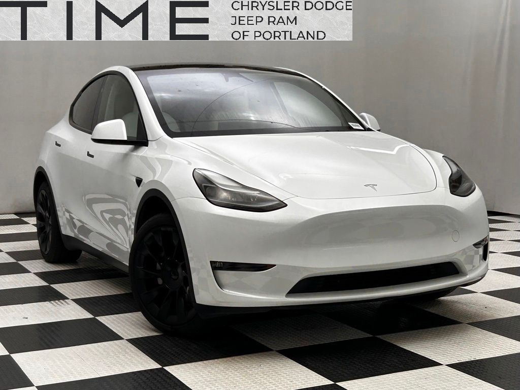 2025 Tesla Model Y Long Range