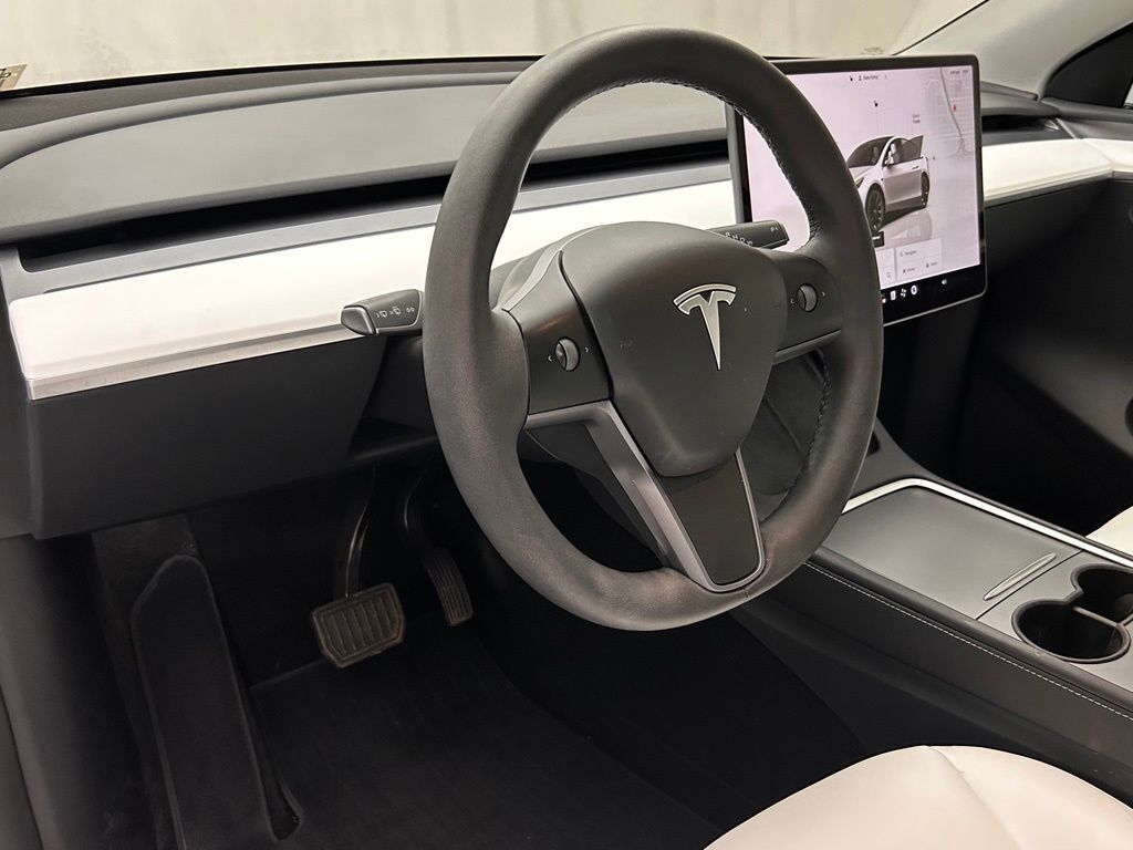 2025 Tesla Model Y Long Range Portland OR