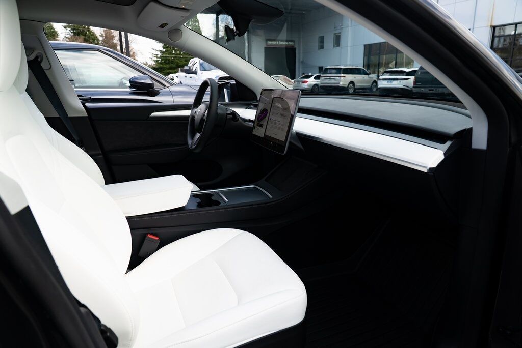 2025 Tesla Model Y Long Range Milwaukie OR