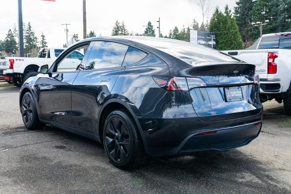 2025 Tesla Model Y Long Range Milwaukie OR