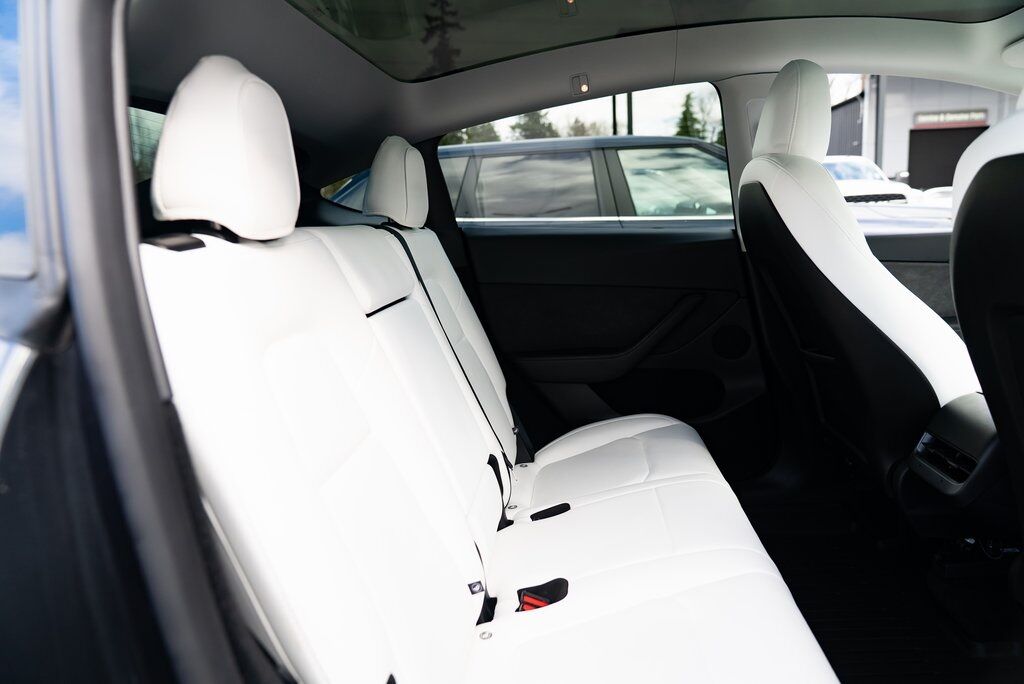 2025 Tesla Model Y Long Range Milwaukie OR