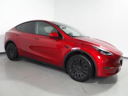 2025_Tesla_Model Y Long Range RWD_*AUTOPILOT, NAVIGATION, SAFETY ALERTS, ADAPTIVE CRUISE, SURROUND VIEW CAMERAS, PANORAMA GLASS ROOF, HEATED SEATS/STEERING WHEEL, WIRELESS CHARGING_ Round Rock TX