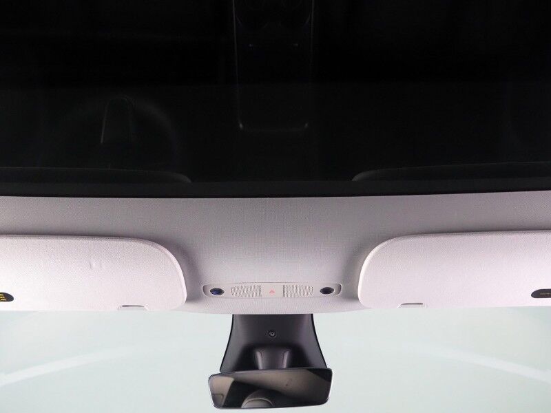 2025 Tesla Model Y Long Range RWD *AUTOPILOT, NAVIGATION, SAFETY ALERTS, ADAPTIVE CRUISE, SURROUND VIEW CAMERAS, PANORAMA GLASS ROOF, HEATED SEATS/STEERING WHEEL, WIRELESS CHARGING Round Rock TX