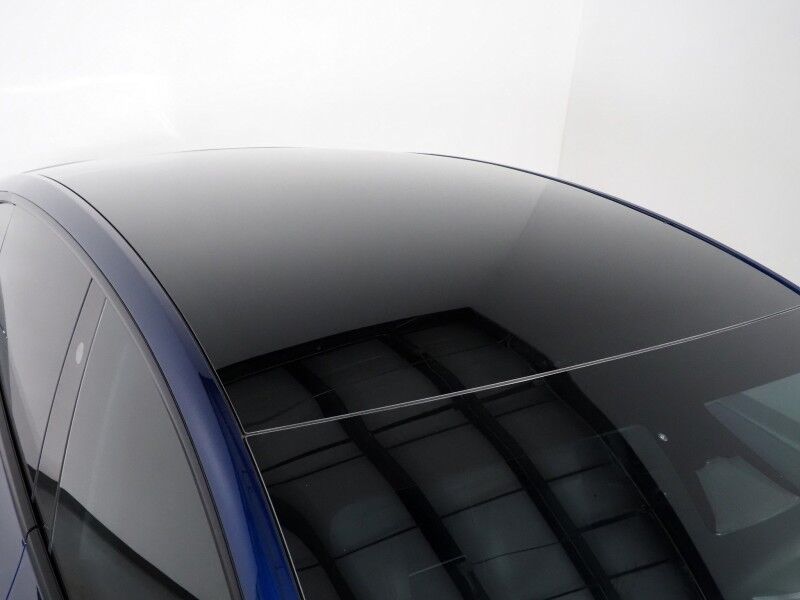 2025 Tesla Model Y Long Range RWD *AUTOPILOT, NAVIGATION, SAFETY ALERTS, ADAPTIVE CRUISE, SURROUND VIEW CAMERAS, PANORAMA GLASS ROOF, HEATED SEATS/STEERING WHEEL, WIRELESS CHARGING Round Rock TX