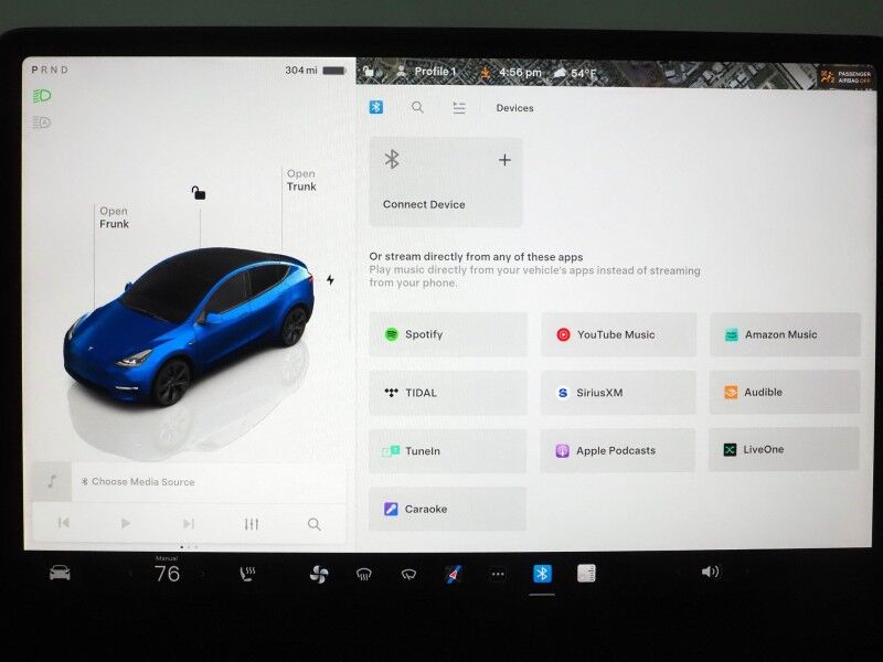 2025 Tesla Model Y Long Range RWD *AUTOPILOT, NAVIGATION, SAFETY ALERTS, ADAPTIVE CRUISE, SURROUND VIEW CAMERAS, PANORAMA GLASS ROOF, HEATED SEATS/STEERING WHEEL, WIRELESS CHARGING Round Rock TX