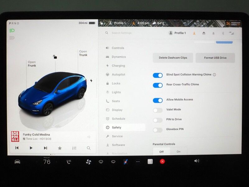 2025 Tesla Model Y Long Range RWD *AUTOPILOT, NAVIGATION, SAFETY ALERTS, ADAPTIVE CRUISE, SURROUND VIEW CAMERAS, PANORAMA GLASS ROOF, HEATED SEATS/STEERING WHEEL, WIRELESS CHARGING Round Rock TX