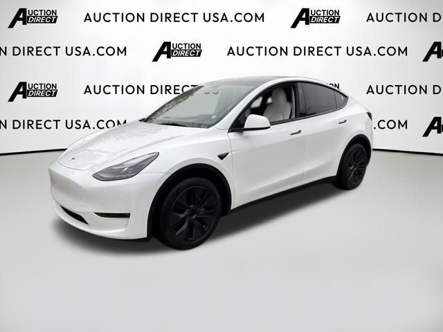 2025 Tesla Model Y Long Range