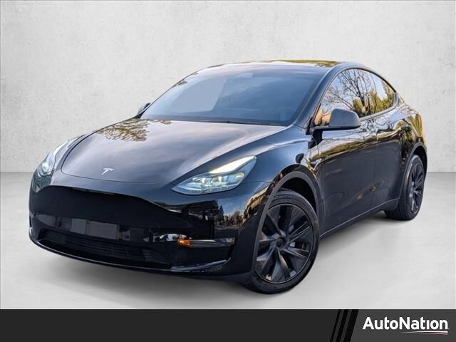 2025 Tesla Model Y Long Range