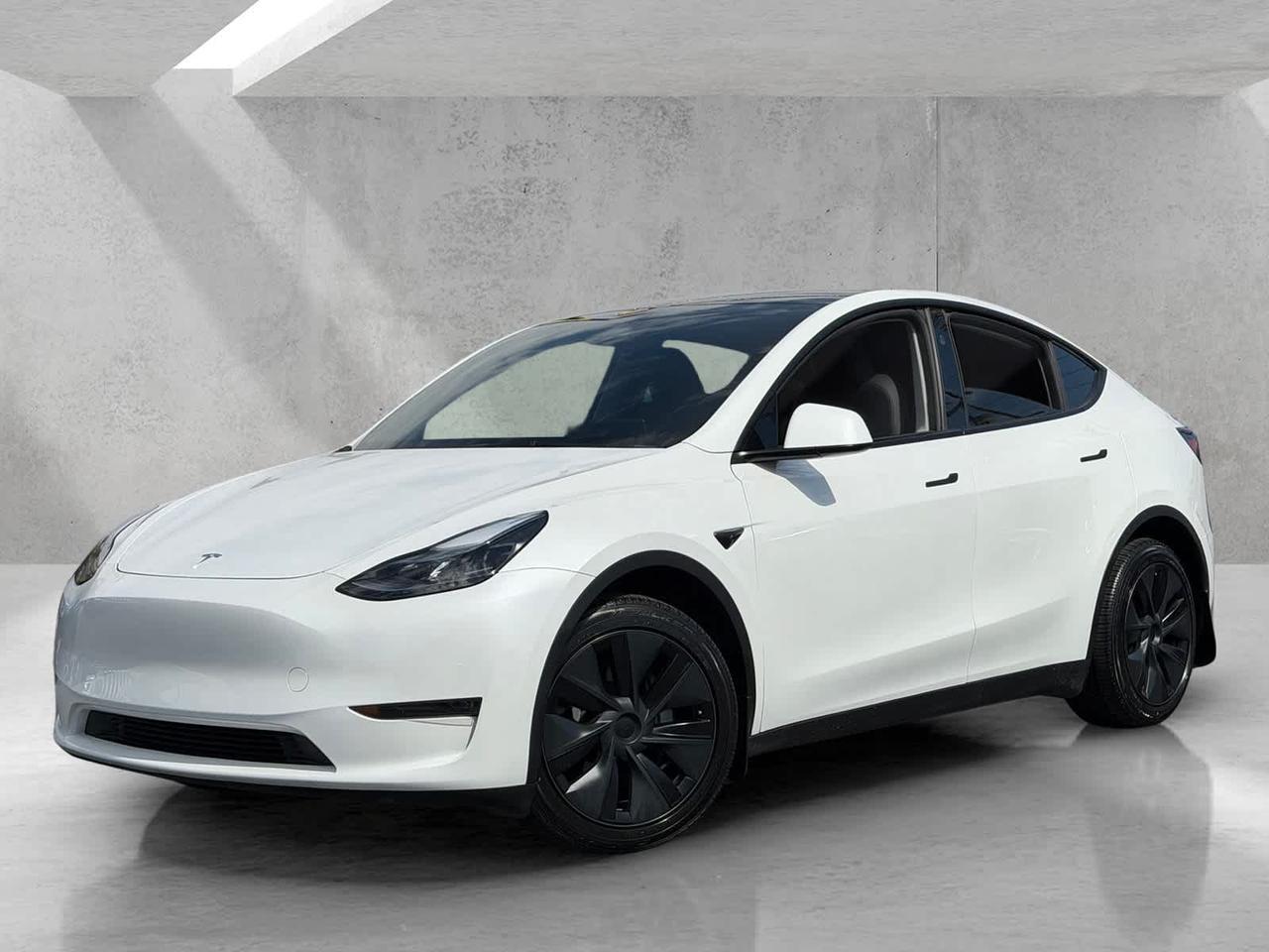 2025 Tesla Model Y