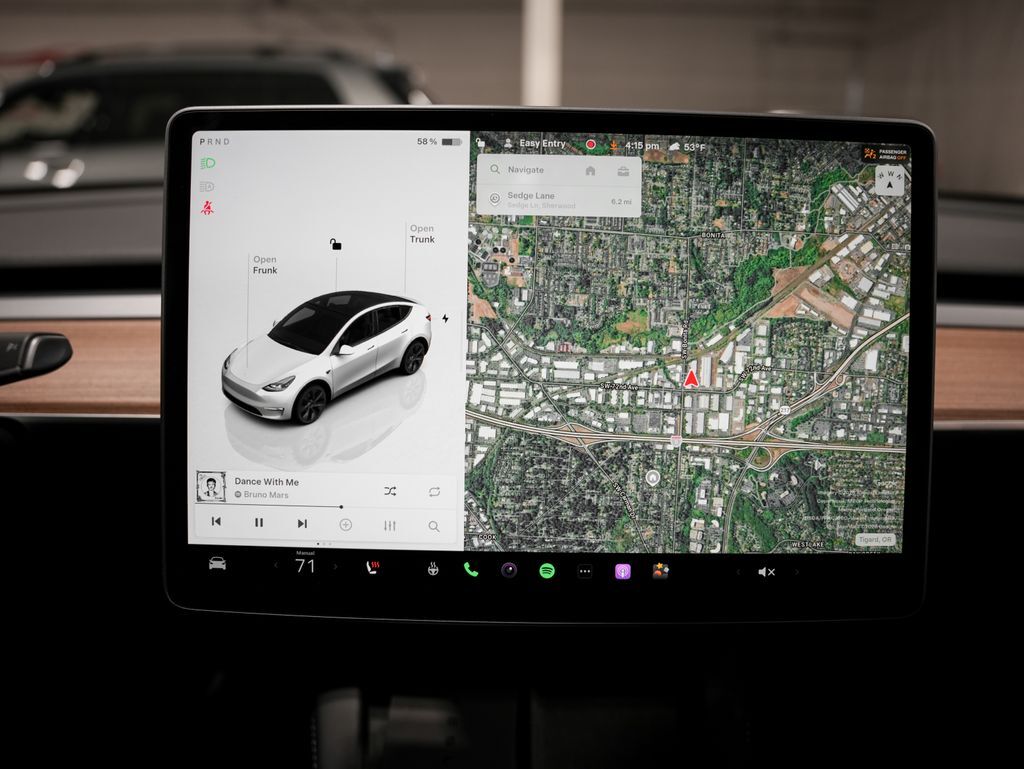 2025 Tesla Model Y Long Range Tigard OR