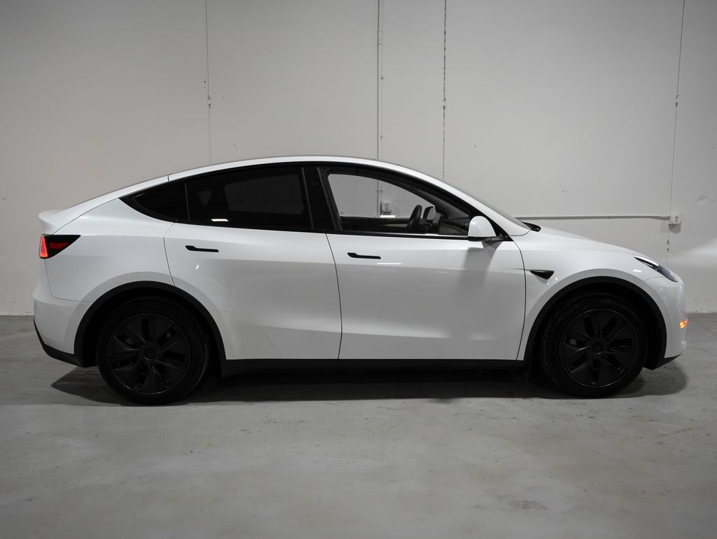 2025 Tesla Model Y Long Range Tigard OR