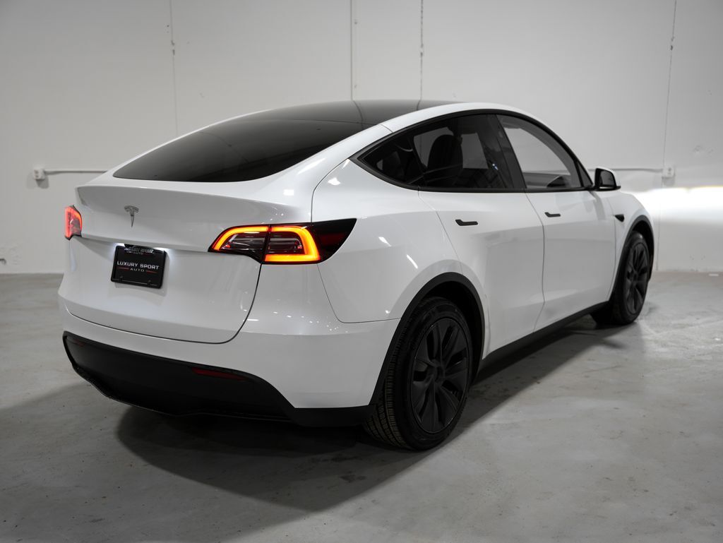2025 Tesla Model Y Long Range Tigard OR