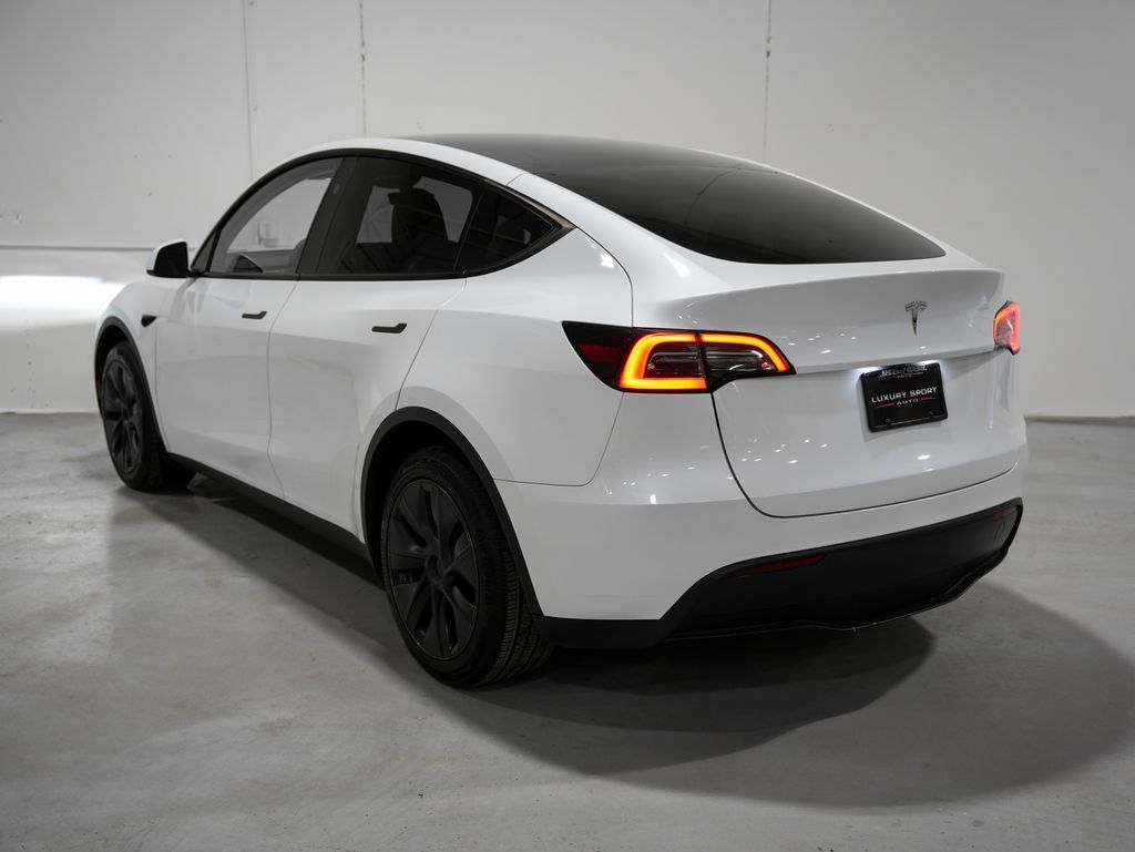 2025 Tesla Model Y Long Range Tigard OR