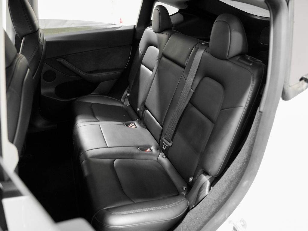 2025 Tesla Model Y Long Range Tigard OR