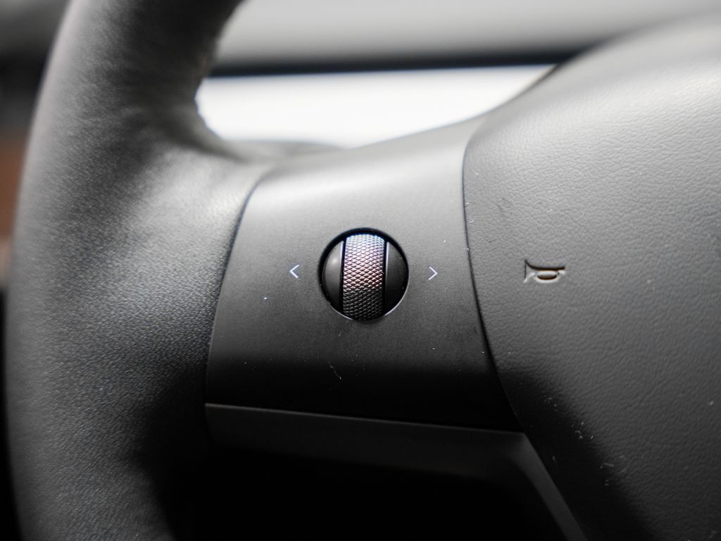 2025 Tesla Model Y Long Range Tigard OR