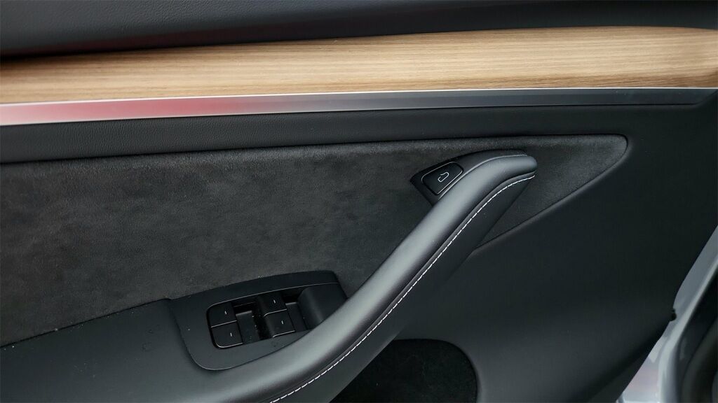 2025 Tesla Model Y Long Range Laurel MD