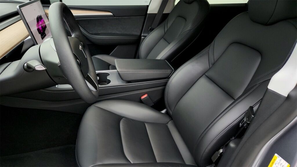 2025 Tesla Model Y Long Range Laurel MD