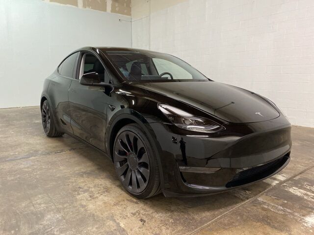 2025 Tesla Model Y Performance