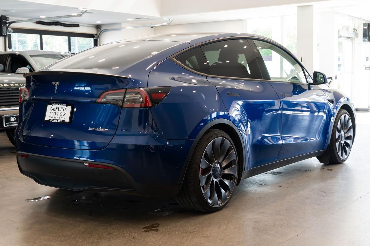 2025 Tesla Model Y Performance Gladstone OR