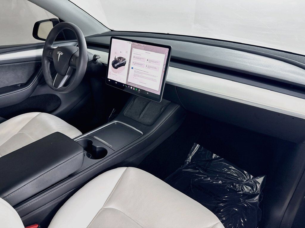 2025 Tesla Model Y Performance Willowbrook IL
