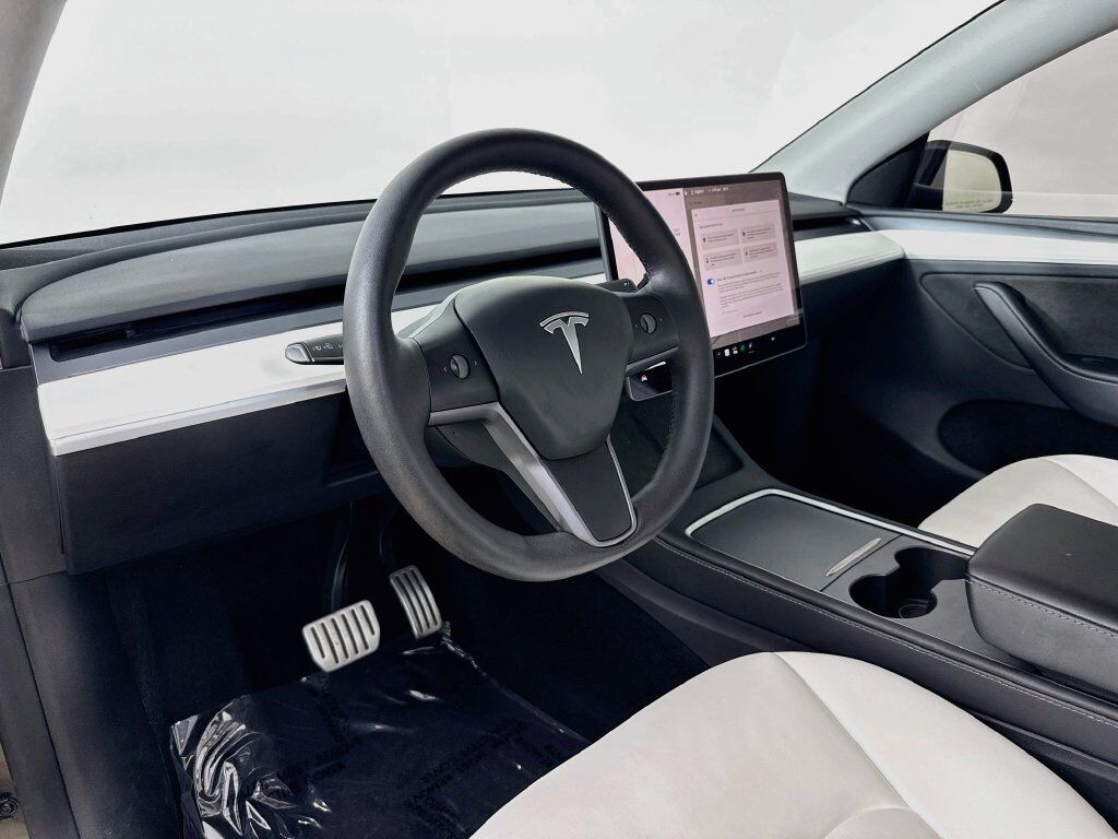 2025 Tesla Model Y Performance Willowbrook IL
