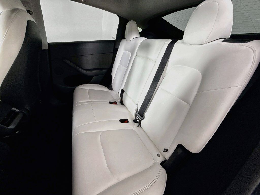 2025 Tesla Model Y Performance Willowbrook IL