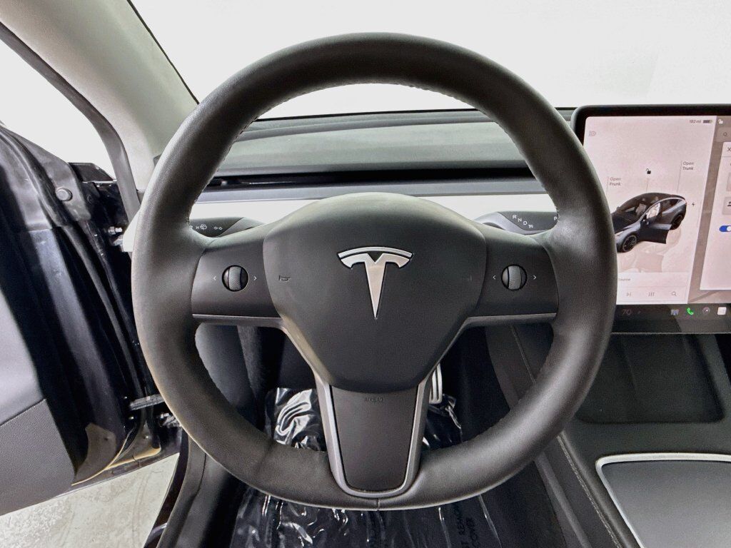 2025 Tesla Model Y Performance Willowbrook IL