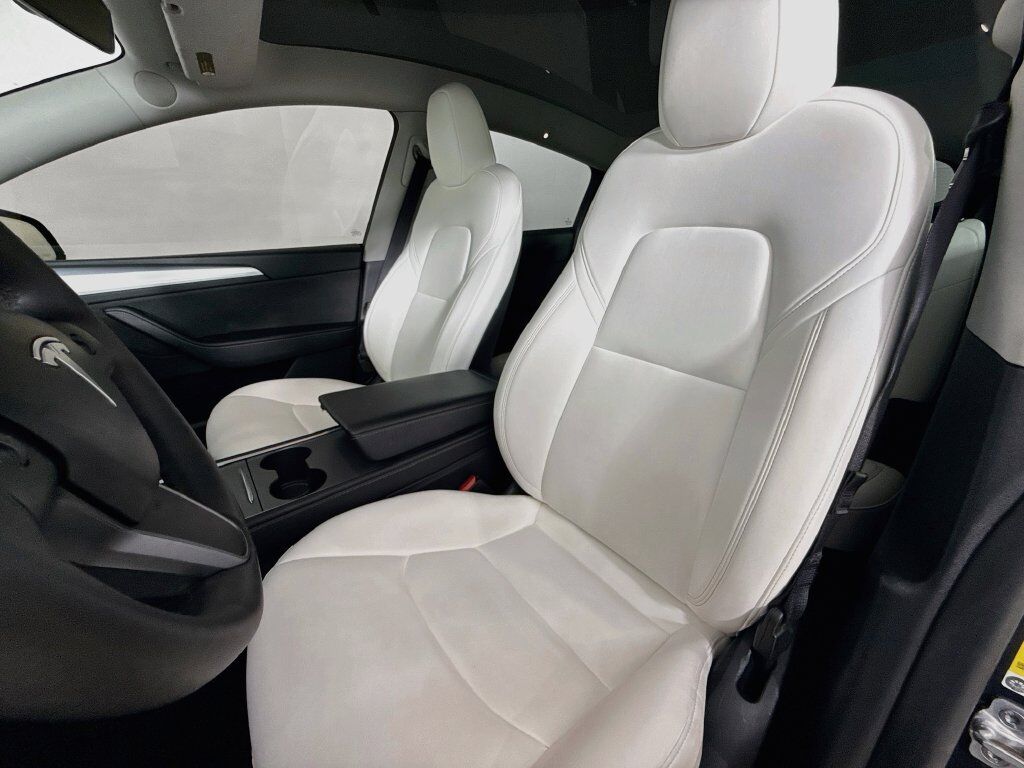 2025 Tesla Model Y Performance Willowbrook IL