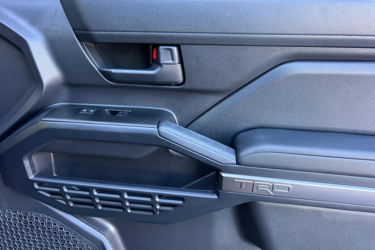 2025 Toyota 4Runner Hybrid TRD Off Road Roseville CA