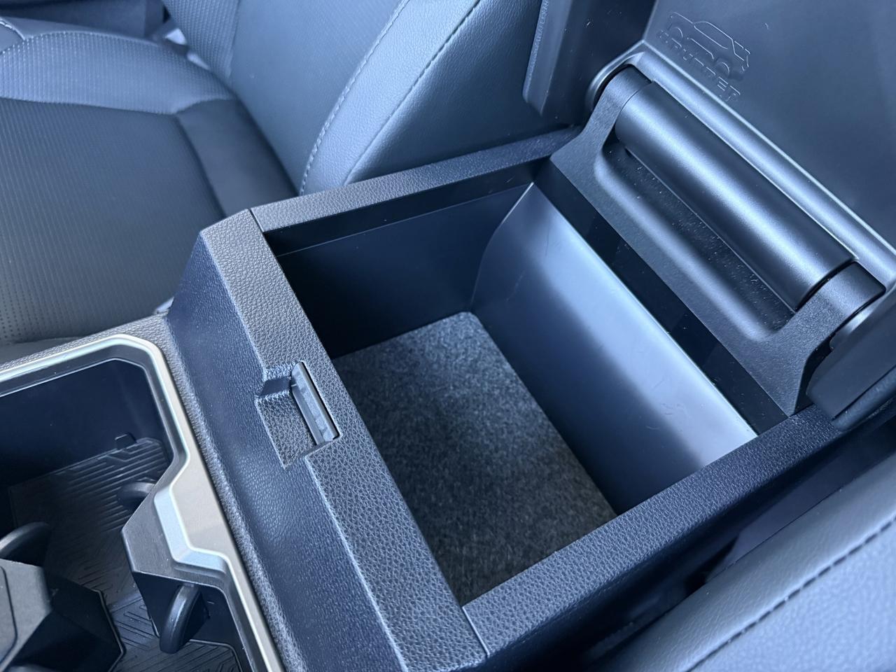 2025 Toyota 4Runner Limited - Photo 26