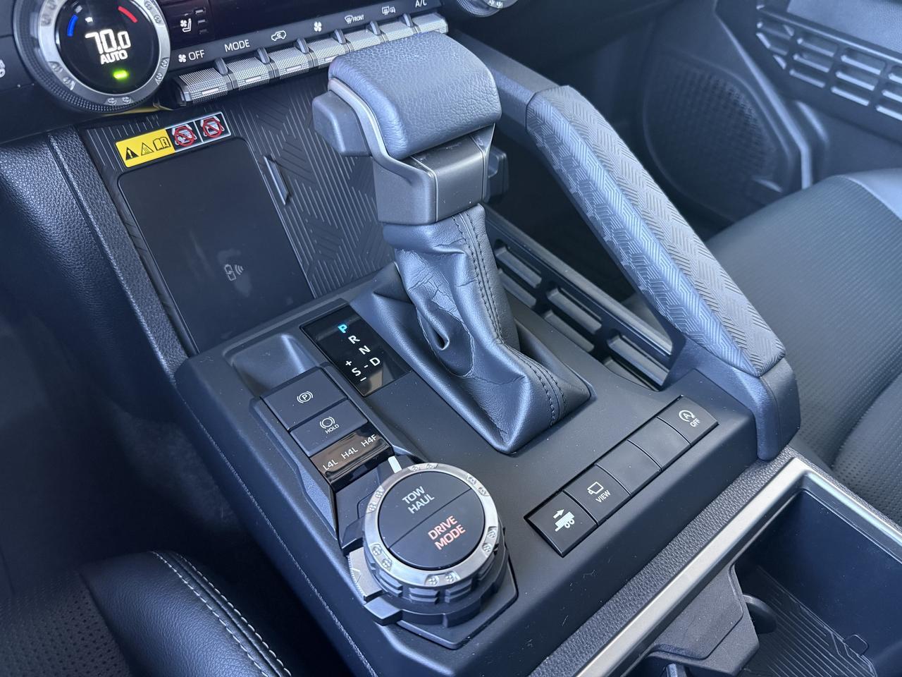 2025 Toyota 4Runner Limited - Photo 24