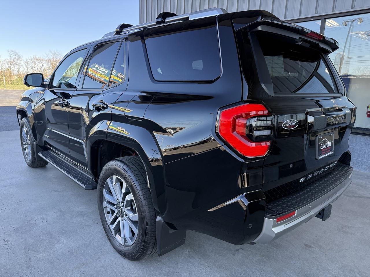 2025 Toyota 4Runner Limited - Photo 8