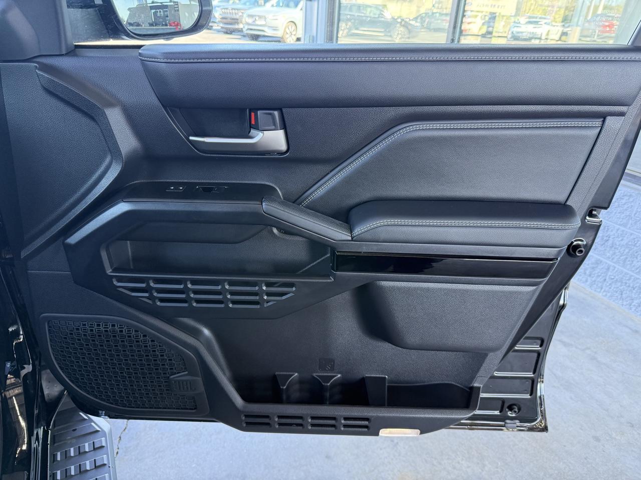2025 Toyota 4Runner Limited - Photo 36