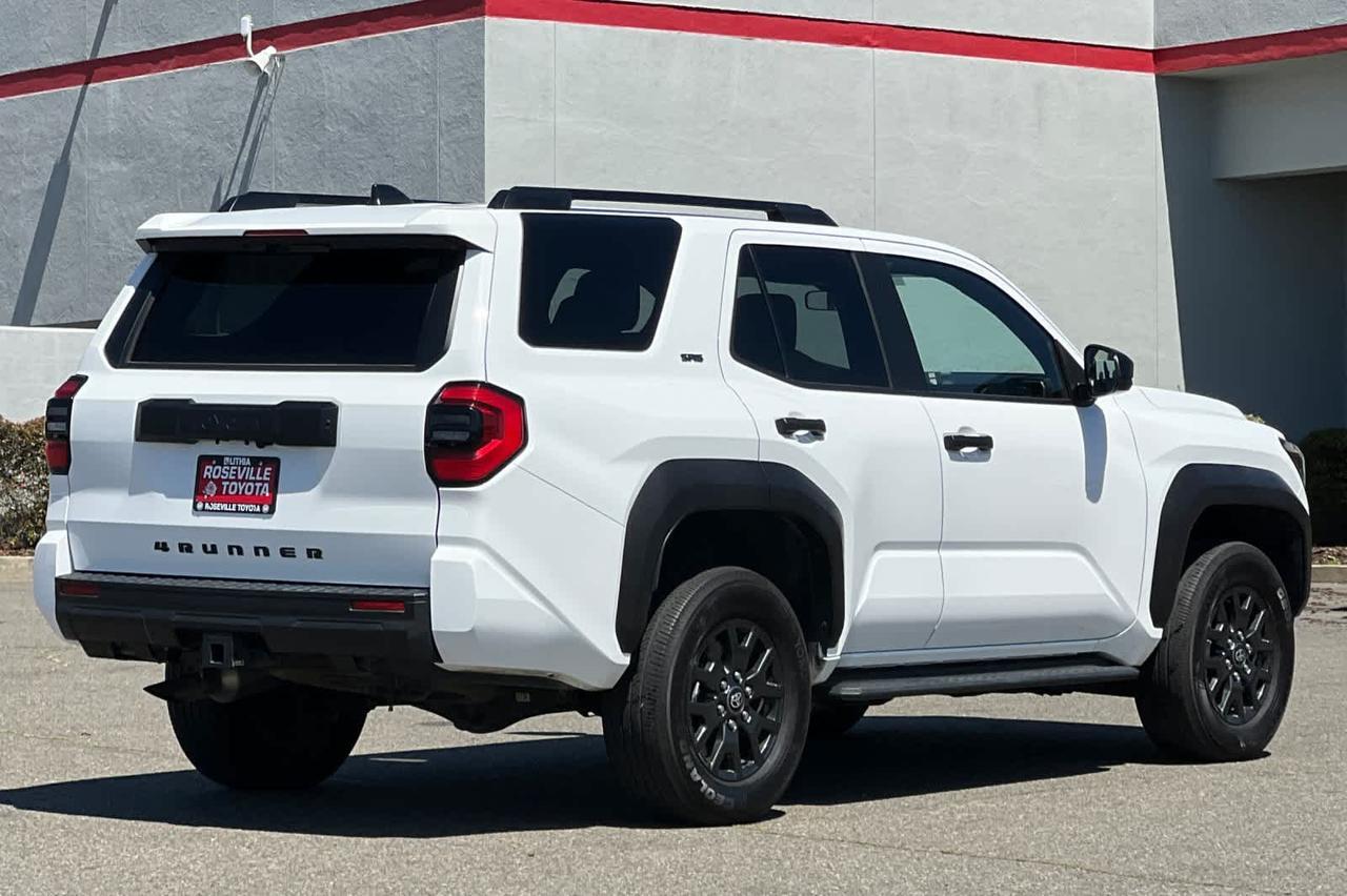 2025 Toyota 4Runner SR5