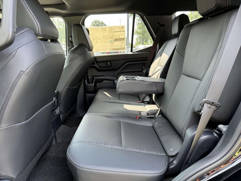 2025 Toyota 4Runner i-FORCE MAX Hybrid TRD Off-Road Premium Fredericksburg VA