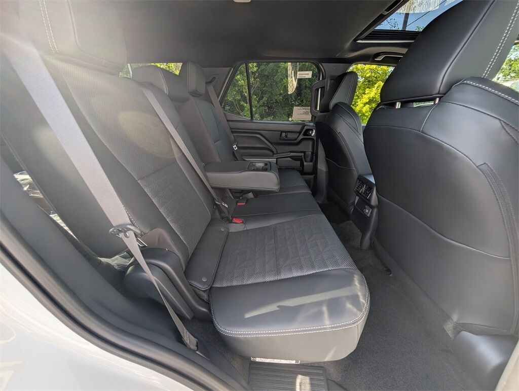 2025 Toyota 4Runner i-FORCE MAX Hybrid TRD Off-Road Premium