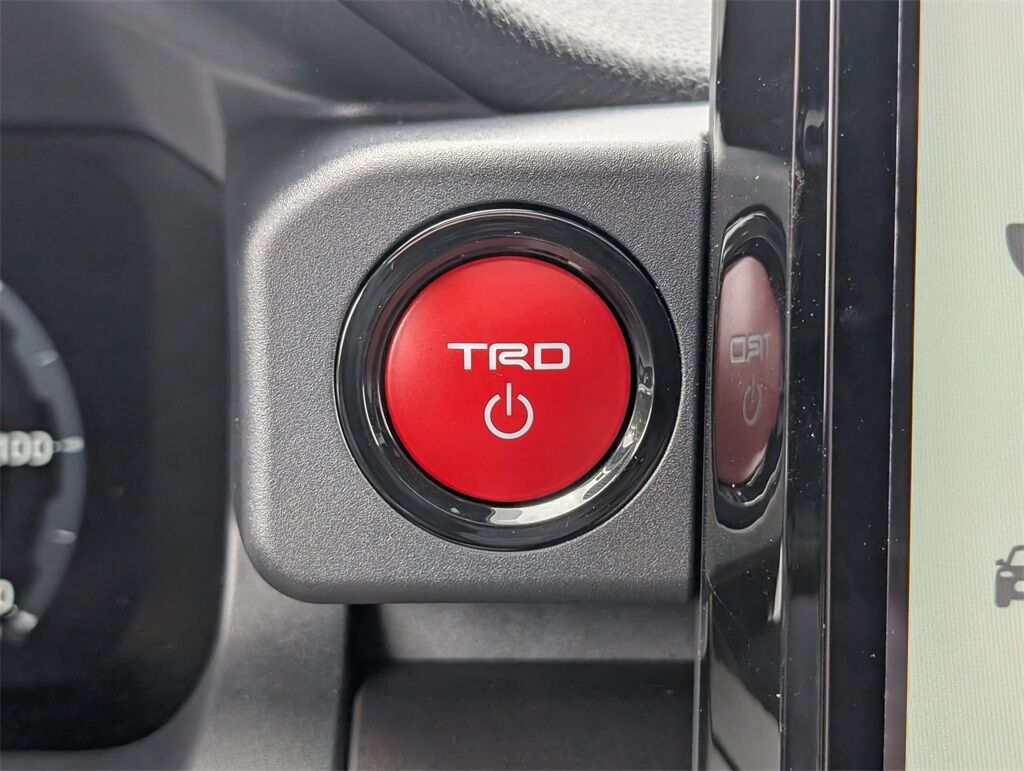2025 Toyota 4Runner i-FORCE MAX Hybrid TRD Off-Road Premium
