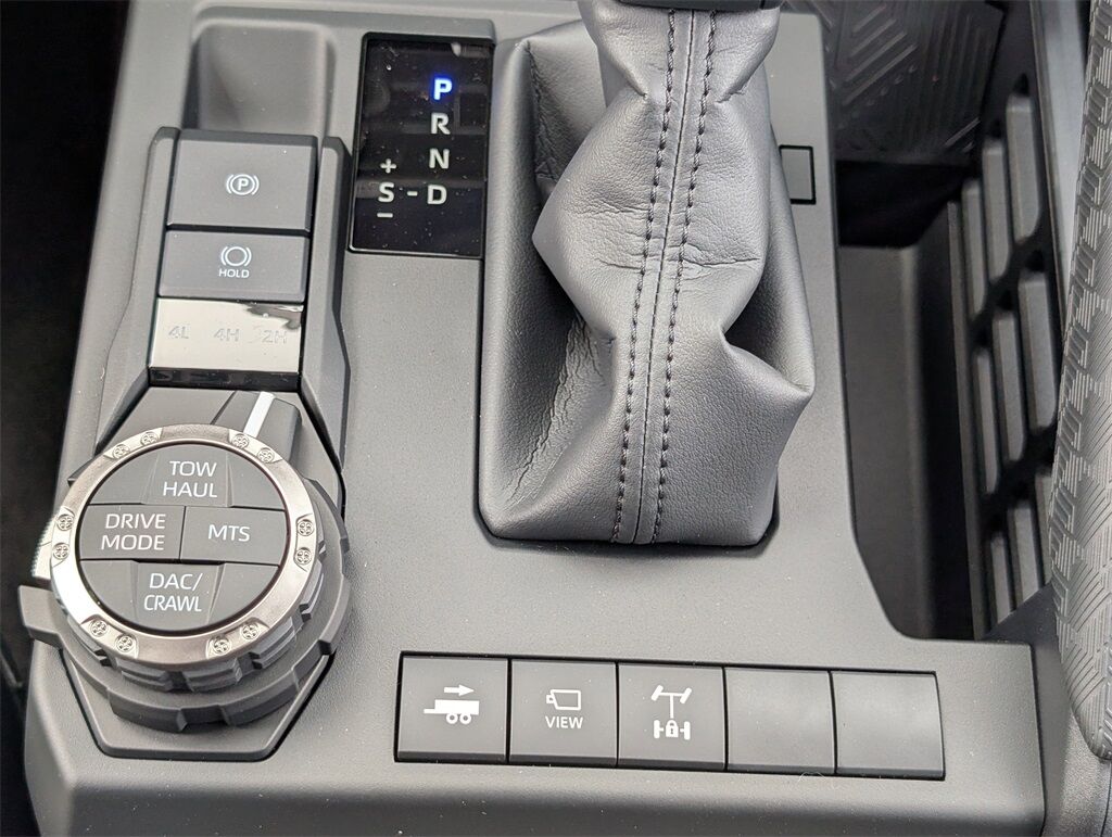 2025 Toyota 4Runner i-FORCE MAX Hybrid TRD Off-Road Premium