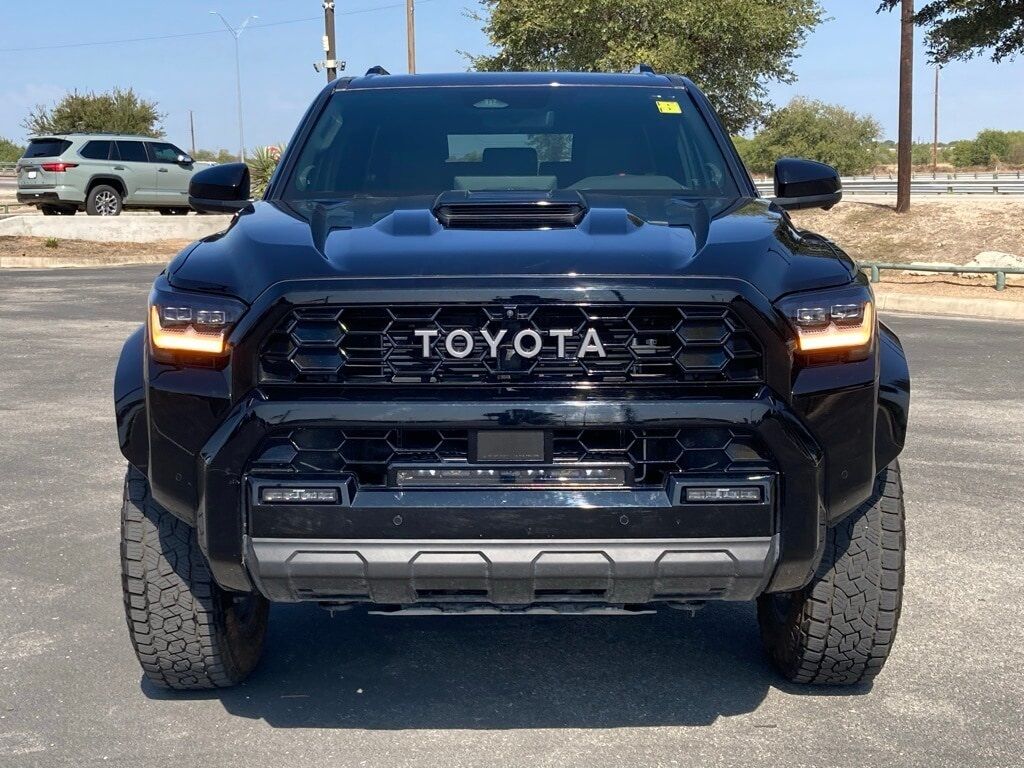 2025 Toyota 4Runner i-FORCE MAX Hybrid TRD Pro