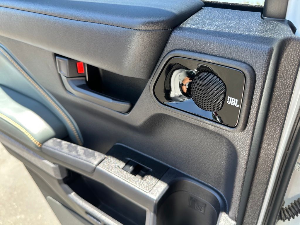 2025 Toyota 4Runner i-FORCE MAX Hybrid Trailhunter Tucson AZ