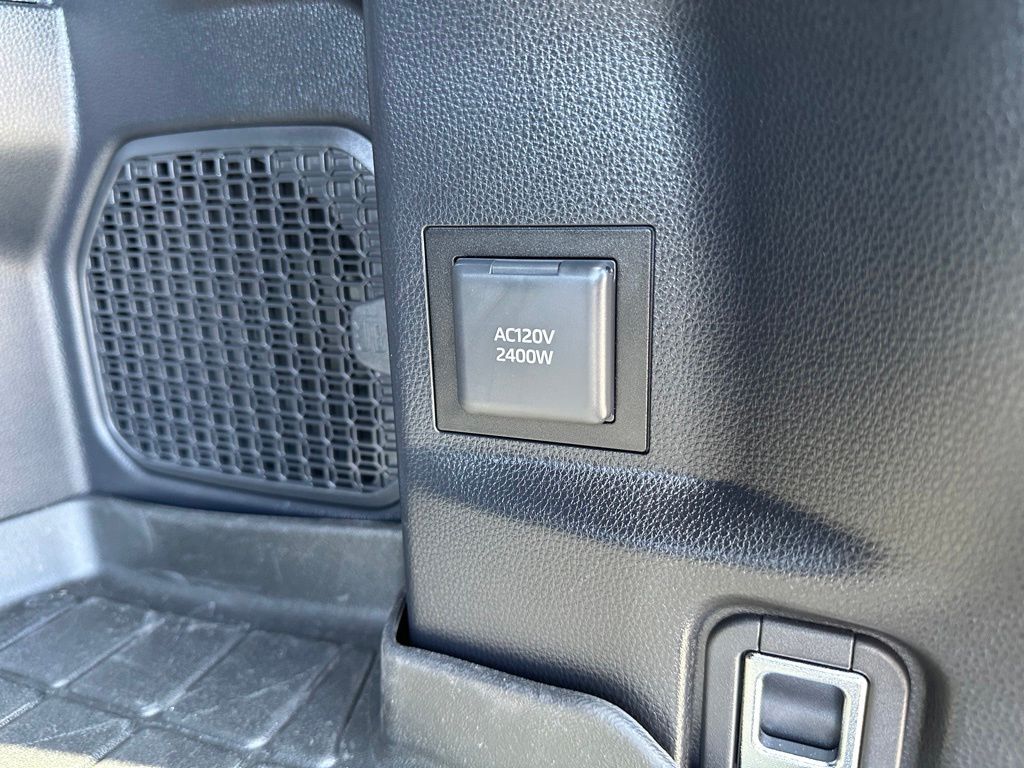 2025 Toyota 4Runner i-FORCE MAX Hybrid Trailhunter Tucson AZ