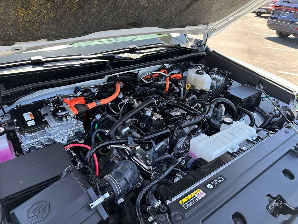 2025 Toyota 4Runner i-FORCE MAX Hybrid Trailhunter Tucson AZ